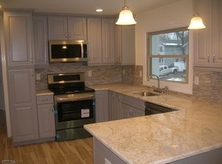 307 Idalroy Trl, Hopatcong, NJ 07843