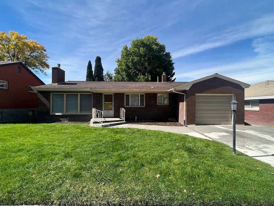 1st image of 234 Cornell Ave