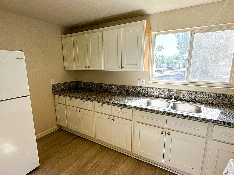 Mountain Vista Apartments — Photo 6