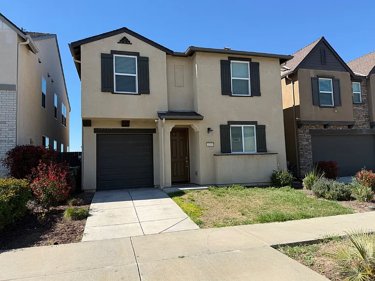 4293 Korbel Ave — Photo 18