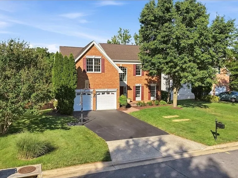 22806 Oatlands Grove Pl — Photo 20