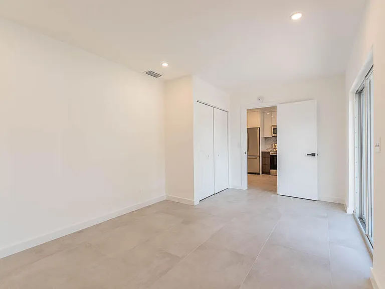 2712 Lake Ida Rd — Photo 22