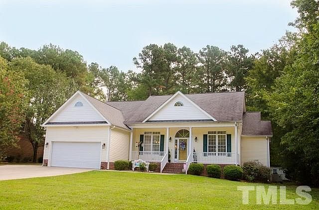 1st image of 602 N Country Club Dr