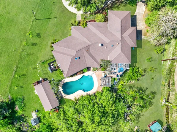 1309 Rock Dam Rd, Marlin, TX 76661