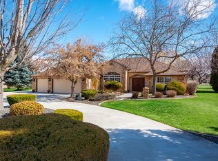 284 N Sierra View Way, Eagle, ID 83616