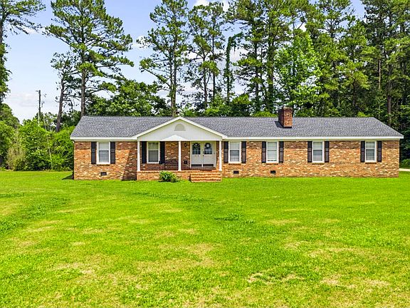 3rd image of 1315 Sioux Swamp Dr.