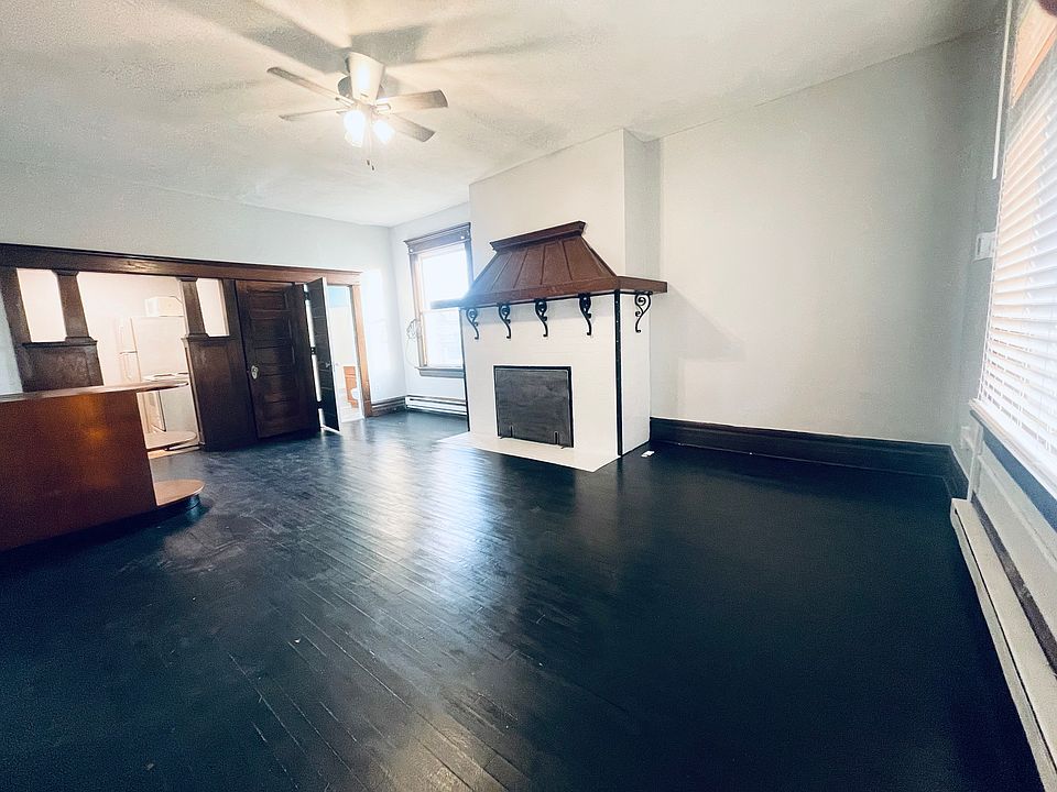 2nd image of 1202 Highland Ave APT 2