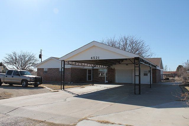 1st image of 4521 N Moss Ave