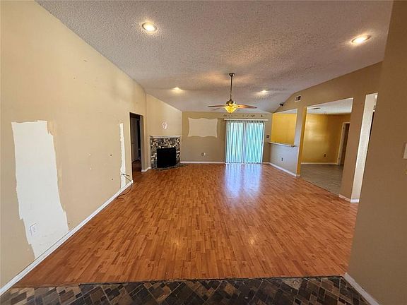 2nd image of 173 Cypress Grove Ct