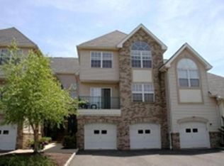 922 Rhoads Dr, Belle Mead, NJ 08502