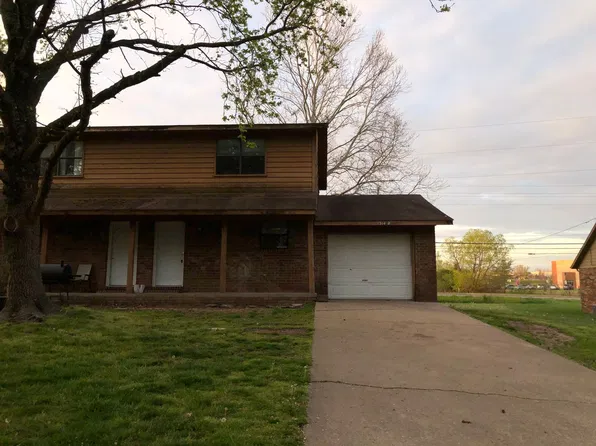 1314B Royal Dr, Bentonville, AR 72712