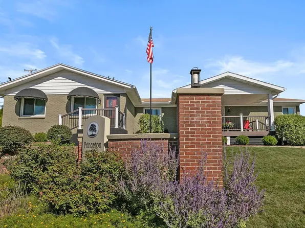 5218 Queensbury Dr SE #1, Grand Rapids, MI 49508