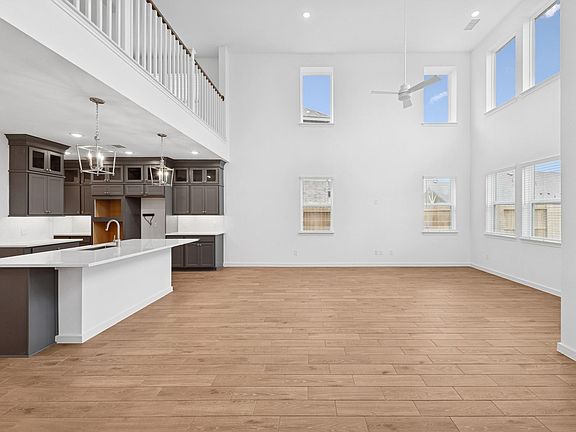 7th image of this home
