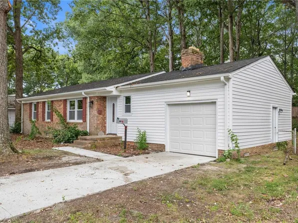 707 Lance Dr, Newport News, VA 23601