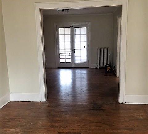 5th image of 3628 Wyoming St APT 1S