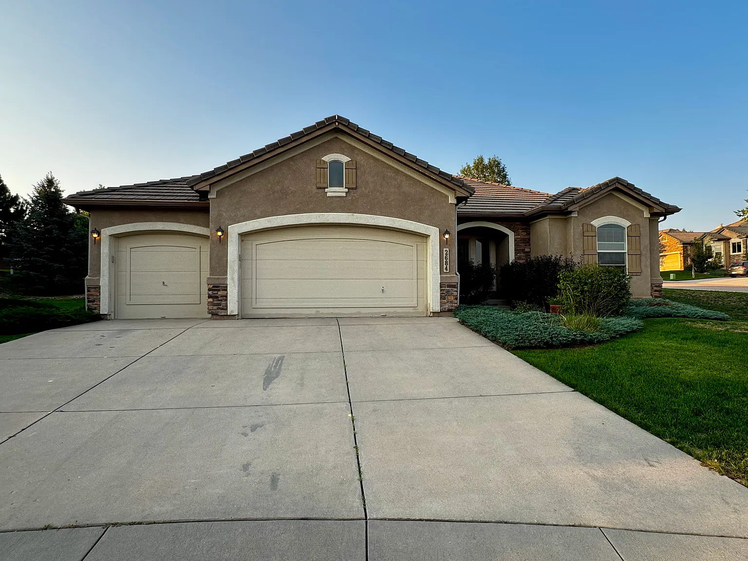 2684 Cinnabar Rd — Photo 2