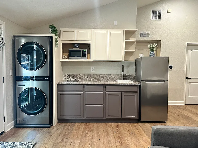 1350 Camino Cristobal #B — Photo 4