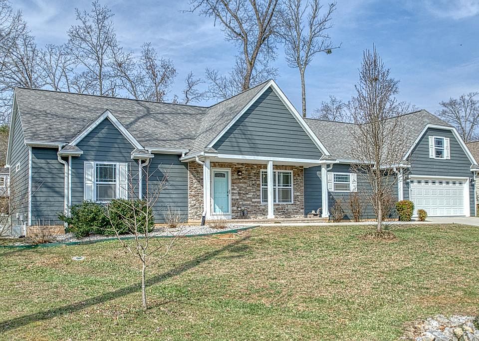 1st image of 4912 Greenbrook Dr