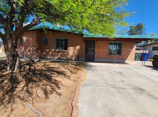 525 S Rosemont Ave, Tucson, AZ 85711