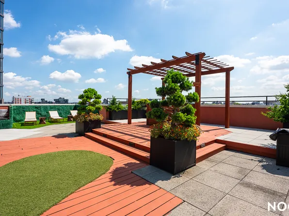 487 Keap Street image 11 of 12