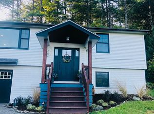 254 Sugar House Ln, East Thetford, VT 05043
