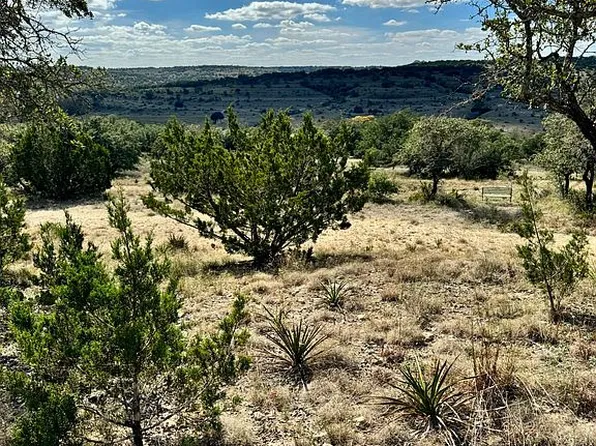 5834 Fall Creek Rd, Spicewood, TX 78669