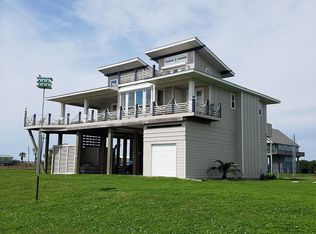 1406 Galveston Ave, Port Bolivar, TX 77650