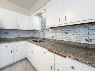 2754 N Oak Park Ave APT 1S, Chicago, IL
