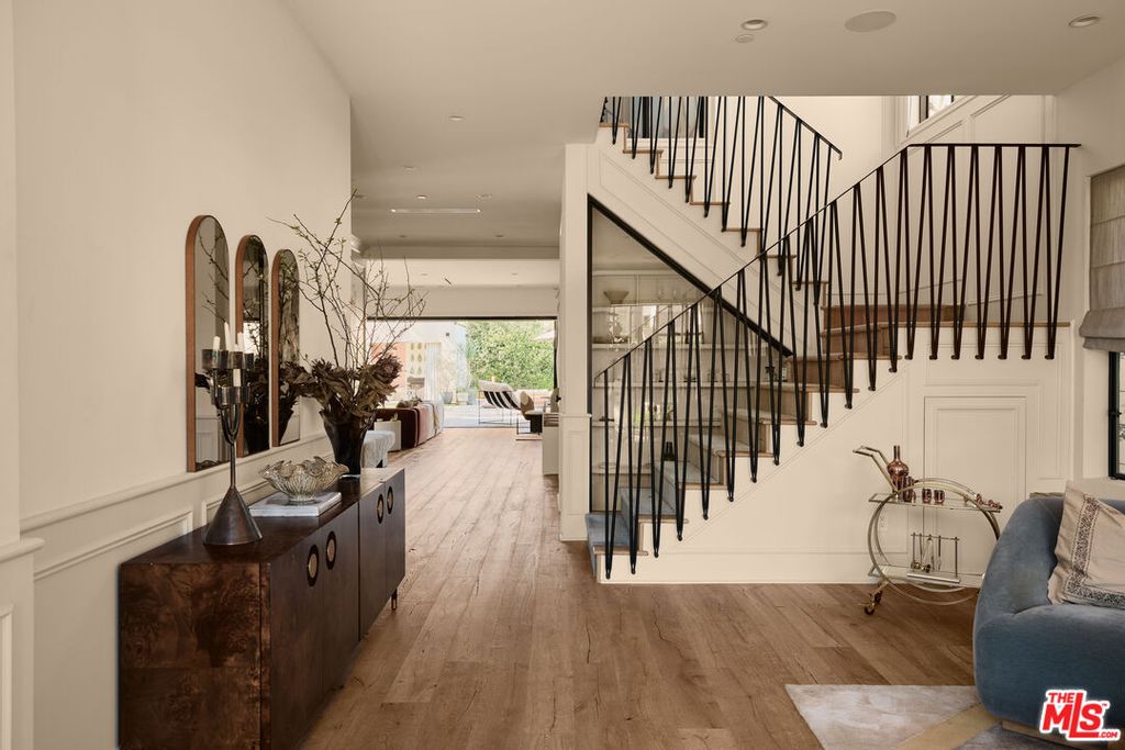 483 S Sherbourne Dr, Los Angeles, CA - View 4