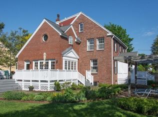 1 Greystone Rd, Marblehead, MA 01945