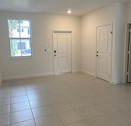 5th image of 11927 NW 47th Manor #11927