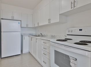 2089 Lawrence Ave. W., Toronto, ON M9N 1H8