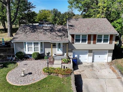 171 Anchor Dr, Lake Tapawingo, MO, 64015