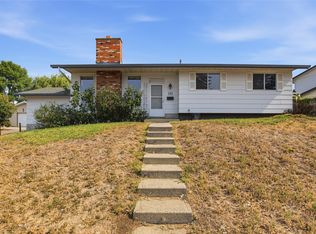 284 Arrowstone Dr, Kamloops, BC V2C 1P7