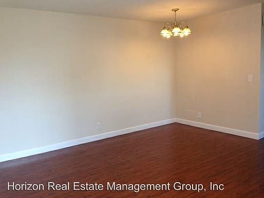 3rd image of 176 S Virgil Ave APT 201