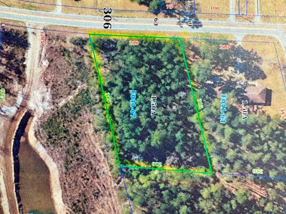 1st image of 1.45 Acres Hwy 306N