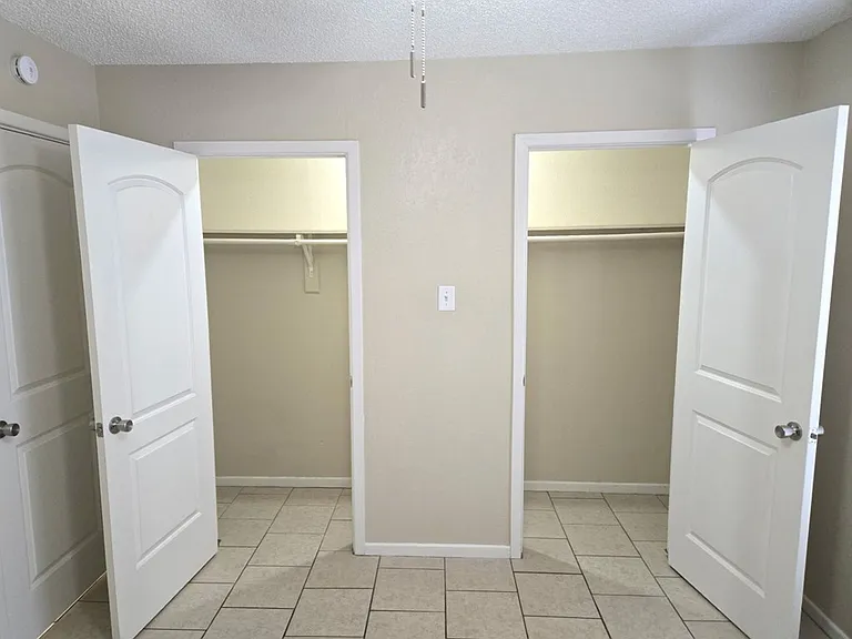 123 N Glenwood Dr #B — Photo 16