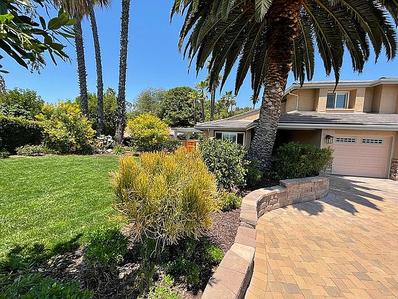 2nd image of 3526 Avenida Sierra