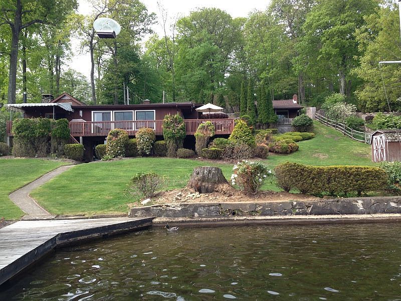 343 Lakeside Blvd, Hopatcong, NJ 07843 Zillow