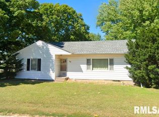 100 N Oliver St, Joy, IL 61260