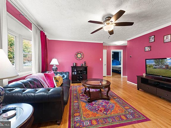 3rd image of 3700 Ralph Rd