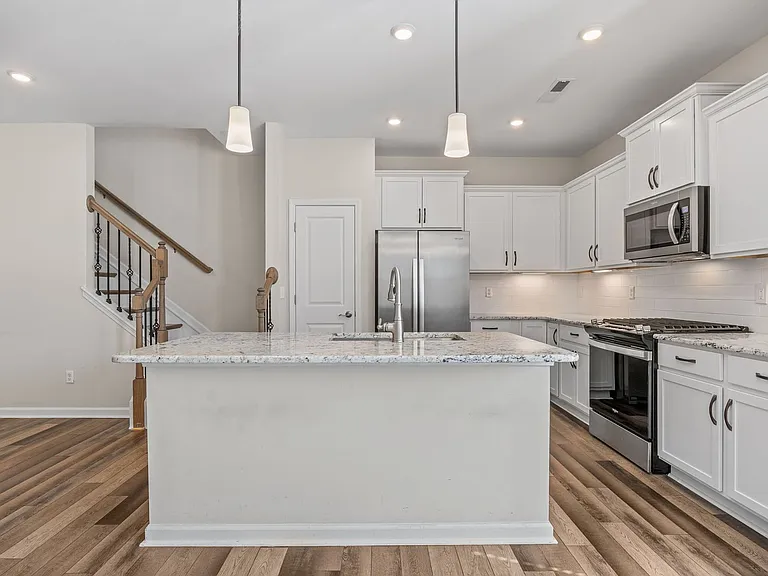 1631 Glacier Dr — Photo 28