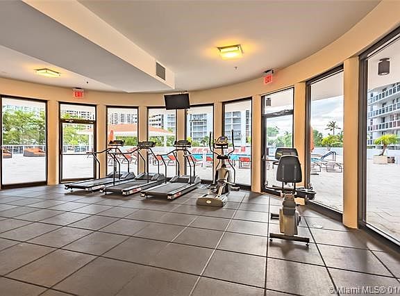 5th image of 20505 E Country Club Dr 336 #336
