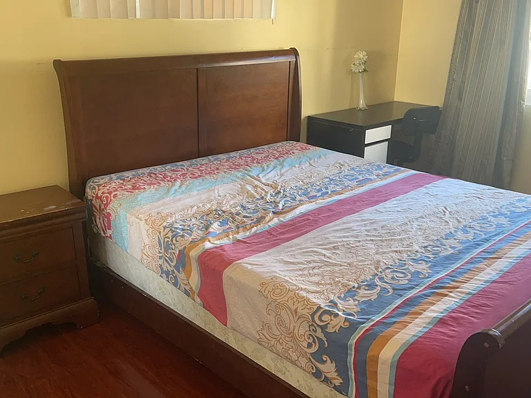 2548 Mayflower Ave #B — Photo 43