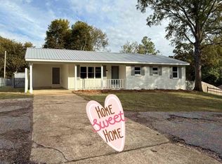 110 Rolling Oaks Dr, Somerville, TN 38068