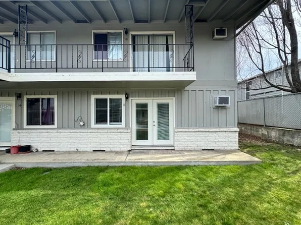 628 Berrydale, 628 Berrydale Ave APT 15, Medford, OR 97501