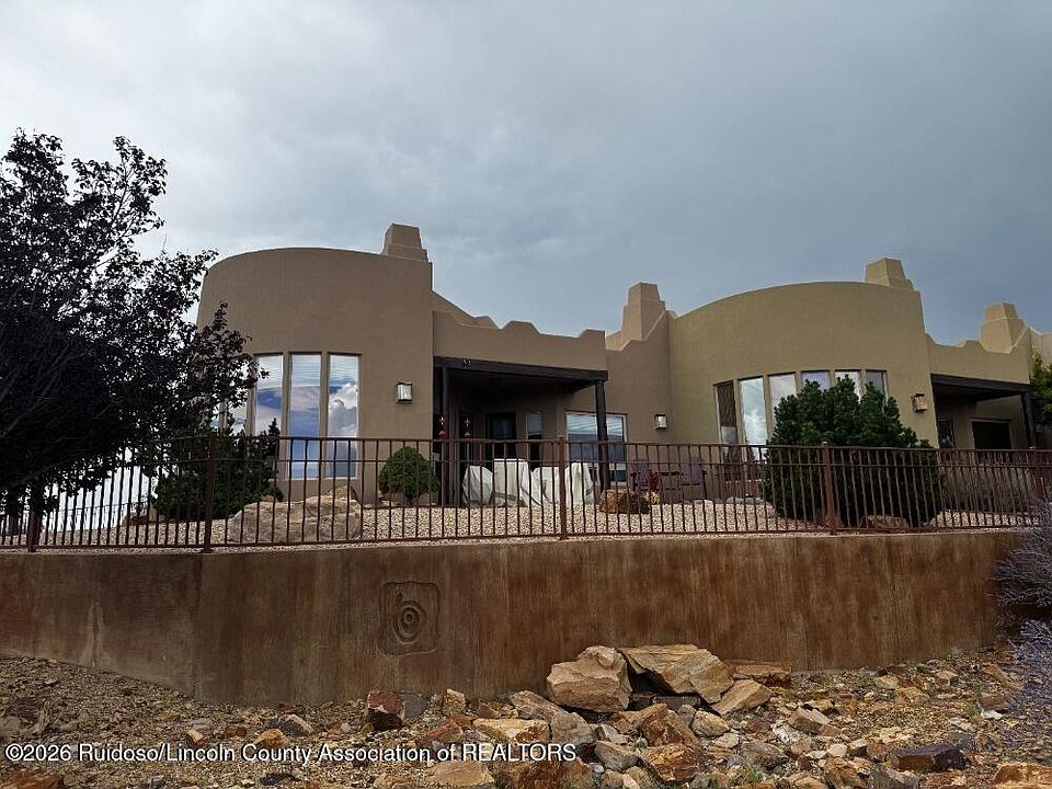1st image of 249 Pueblo Loop