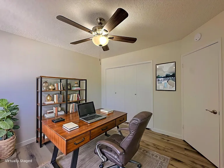 25907 Oak St — Photo 6