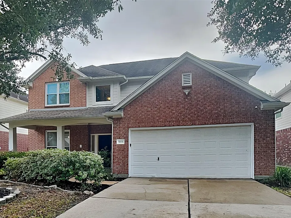 19515 Colony Trail Ln