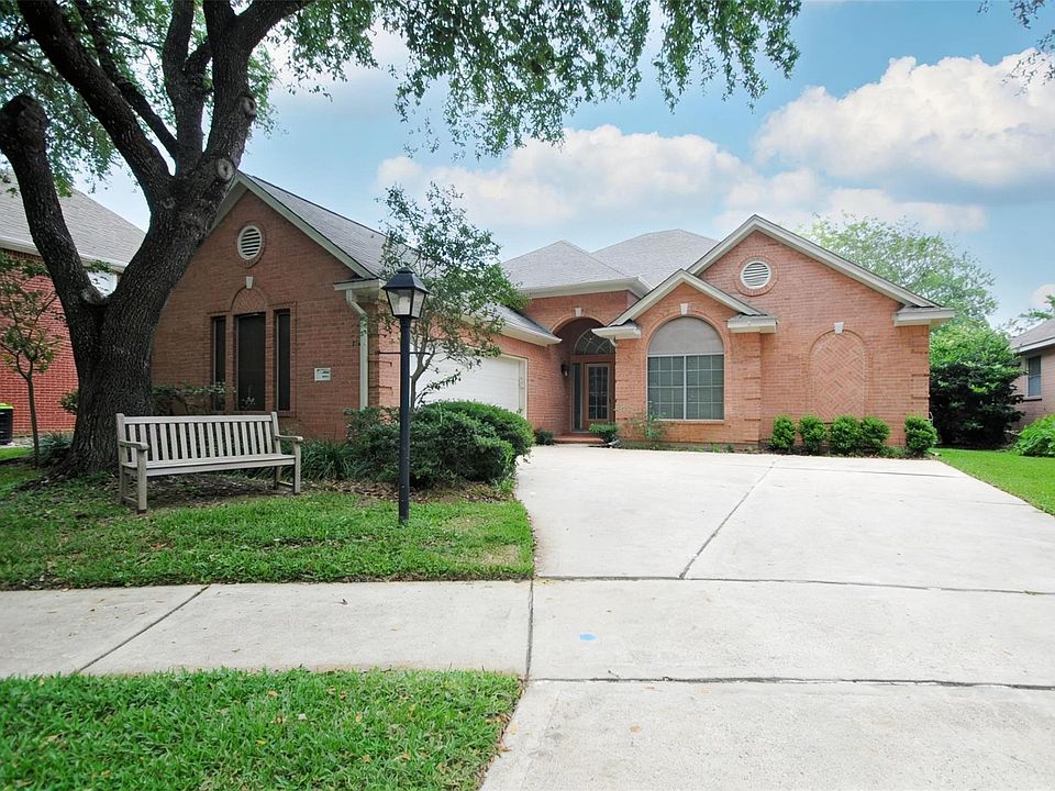 1st image of 2727 Gregway Ln